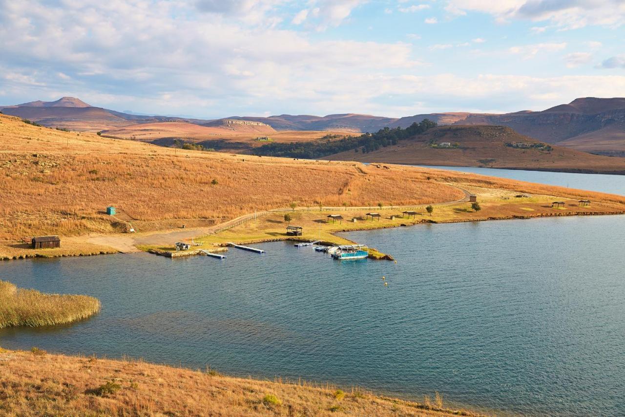 First Group Qwantani Hotel Harrismith ภายนอก รูปภาพ