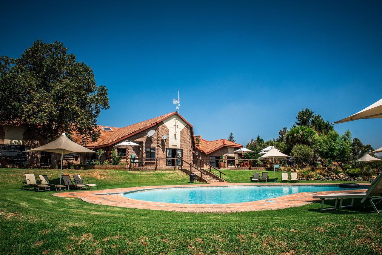 First Group Qwantani Hotel Harrismith ภายนอก รูปภาพ