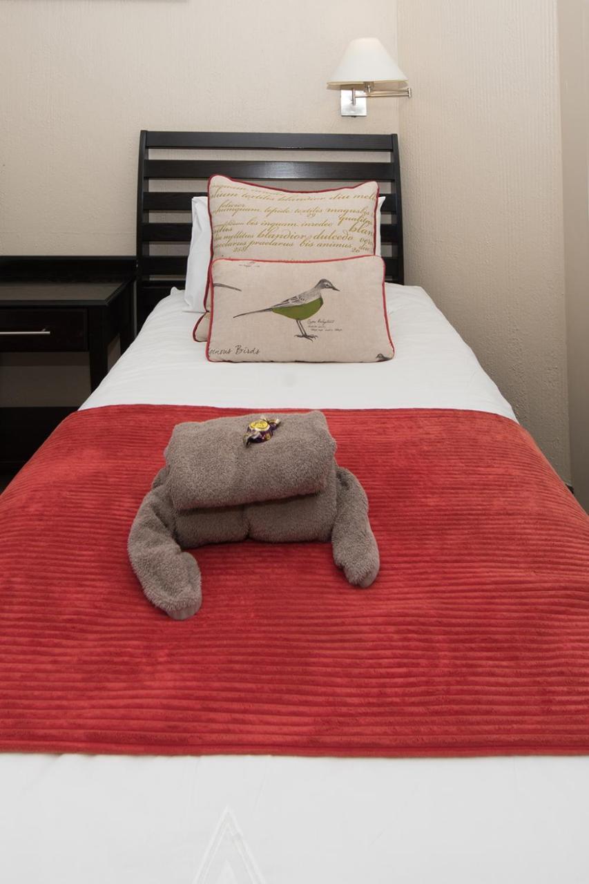 First Group Qwantani Hotel Harrismith ภายนอก รูปภาพ