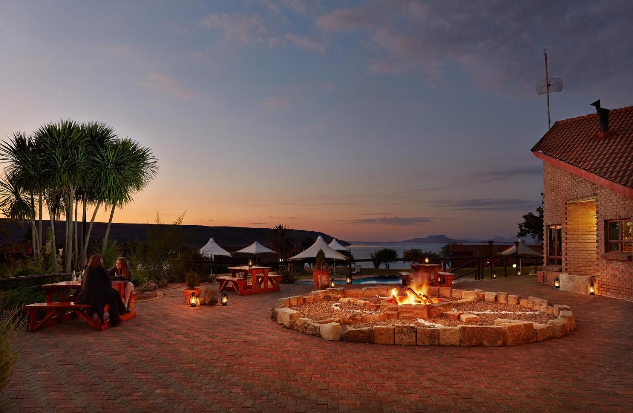 First Group Qwantani Hotel Harrismith ภายนอก รูปภาพ