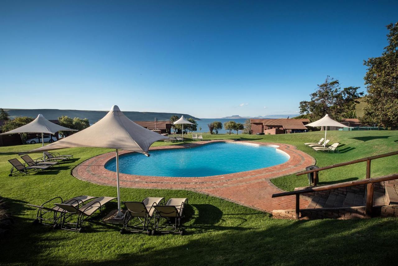 First Group Qwantani Hotel Harrismith ภายนอก รูปภาพ