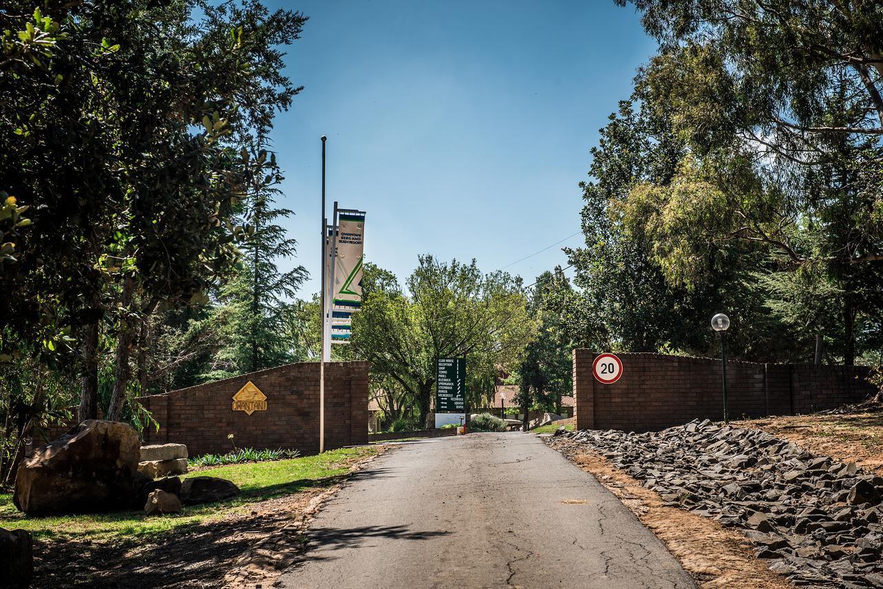 First Group Qwantani Hotel Harrismith ภายนอก รูปภาพ